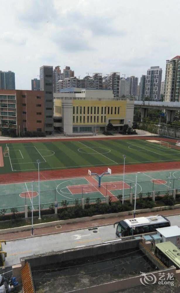 Zhuhai Platinum Holiday Hotel Exterior photo